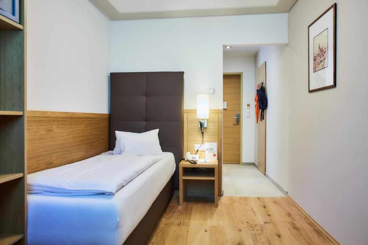 Landhotel Wachau امرسدورف ان دير دو المظهر الخارجي الصورة