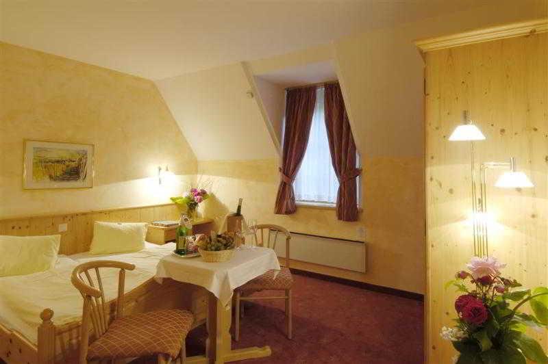 Landhotel Wachau امرسدورف ان دير دو المظهر الخارجي الصورة