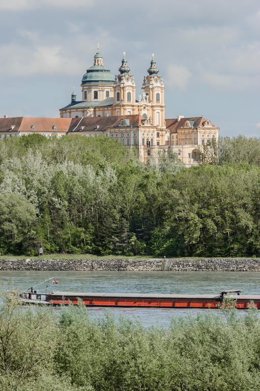 Landhotel Wachau امرسدورف ان دير دو المظهر الخارجي الصورة