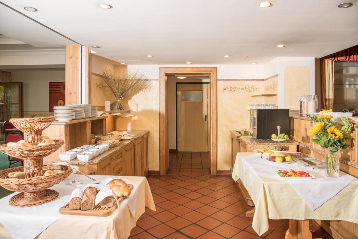 Landhotel Wachau امرسدورف ان دير دو المظهر الخارجي الصورة
