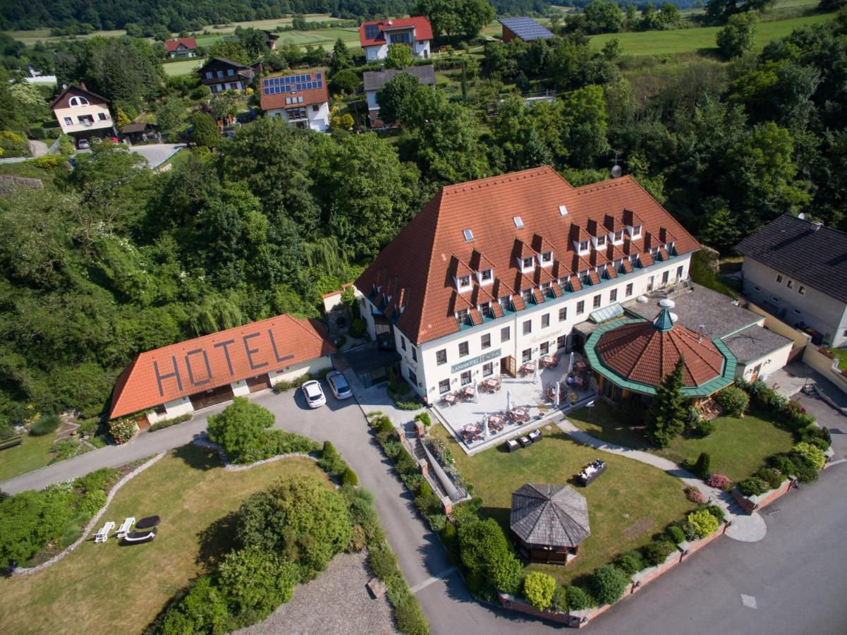Landhotel Wachau امرسدورف ان دير دو المظهر الخارجي الصورة